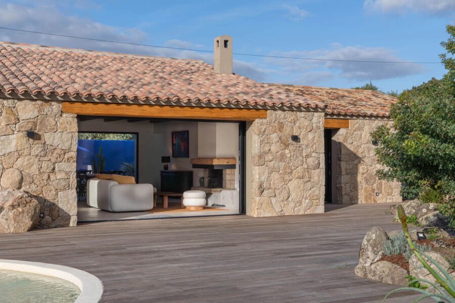 Sainte-Lucie de Porto-Vecchio, Cirendinu, Shepherd’s-Style Villa, 4 Bedrooms, Pool, Close to the Beach