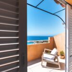 Ajaccio, Route des Sanguinaires, Duplex apartment, 4 bedrooms, panoramic sea view, walking distance to the beach