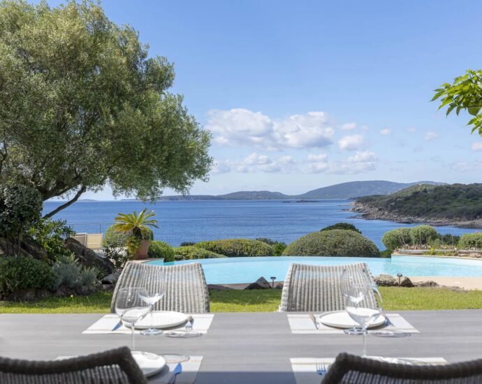 Capicciola, Villa vue mer panoramique, 3 chambres, piscine, plage à pied