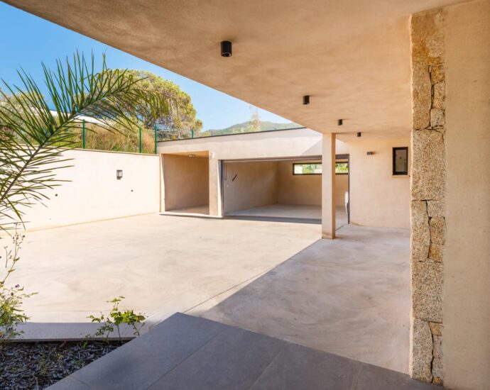 Porticcio, Villa vue mer, nouveau programme, domaine privé, 3 chambres, piscine, proche plage