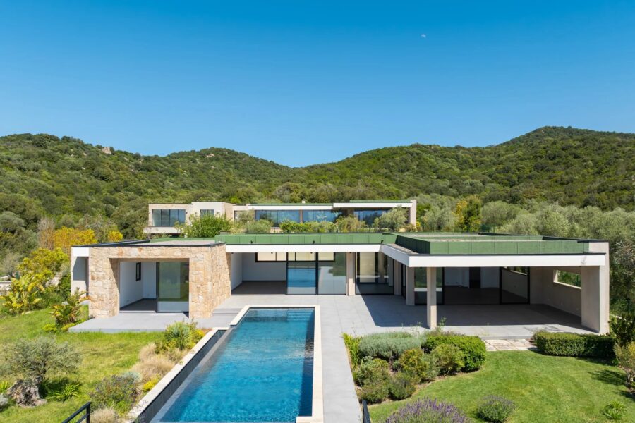 Porticcio, Villa vue mer, nouveau programme, domaine privé, 3 chambres, piscine, proche plage