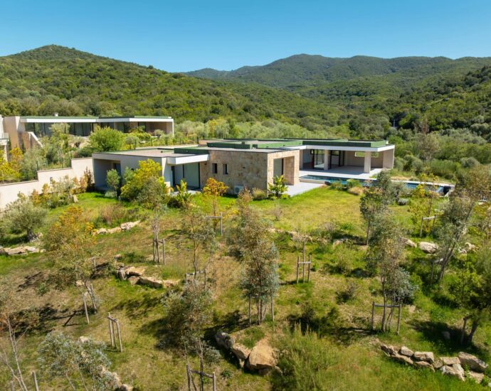 Porticcio, Villa vue mer, nouveau programme, domaine privé, 3 chambres, piscine, proche plage