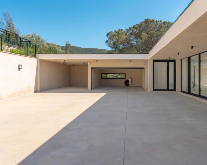 Porticcio, Villa vue mer, nouveau programme, domaine privé, 3 chambres, piscine, proche plage