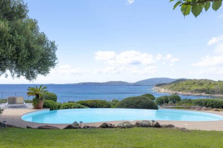 Capicciola, Villa vue mer panoramique, 3 chambres, piscine, plage à pied
