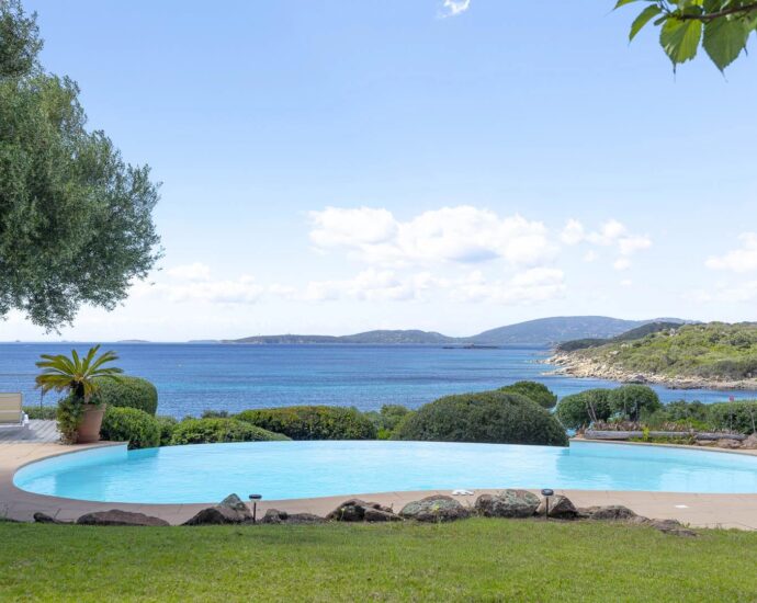 Capicciola, Villa vue mer panoramique, 3 chambres, piscine, plage à pied