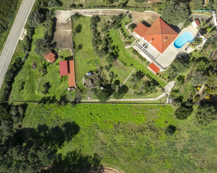Sagone, Panoramic Sea View Villa, 8 Bedrooms, Pool, Walking Distance to Beach