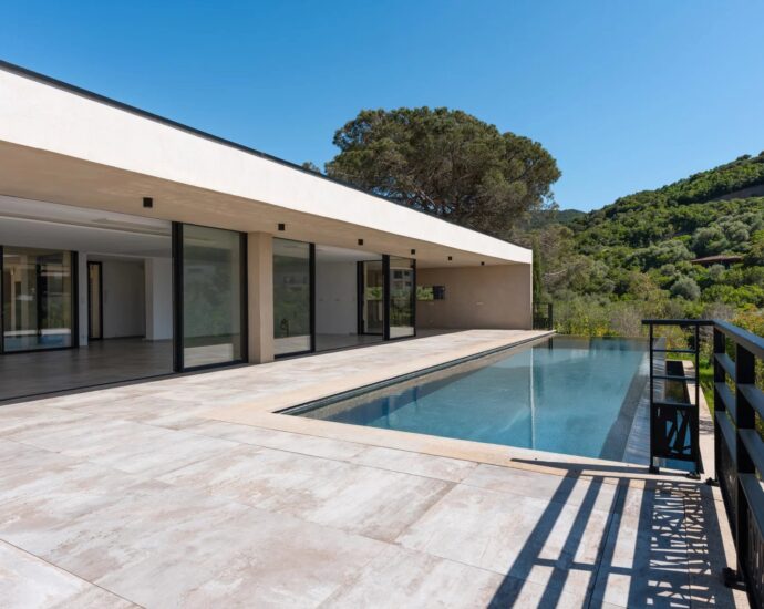Porticcio, Villa vue mer, nouveau programme, domaine privé, 3 chambres, piscine, proche plage