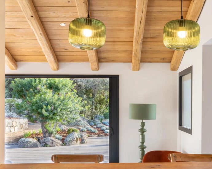 Sainte-Lucie de Porto-Vecchio, Cirendinu, Shepherd’s-Style Villa, 4 Bedrooms, Pool, Close to the Beach