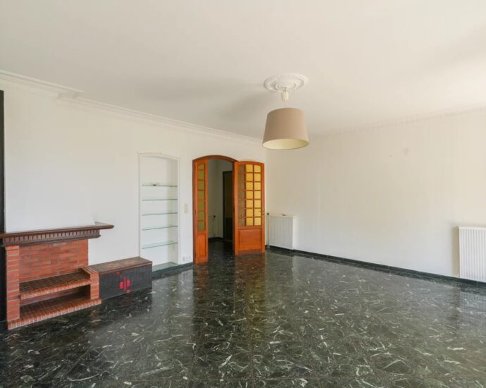 Exclusivité, Ajaccio, Quartier du Trottel, Appartement vue mer, 3 chambres, terrasses, plage à pied