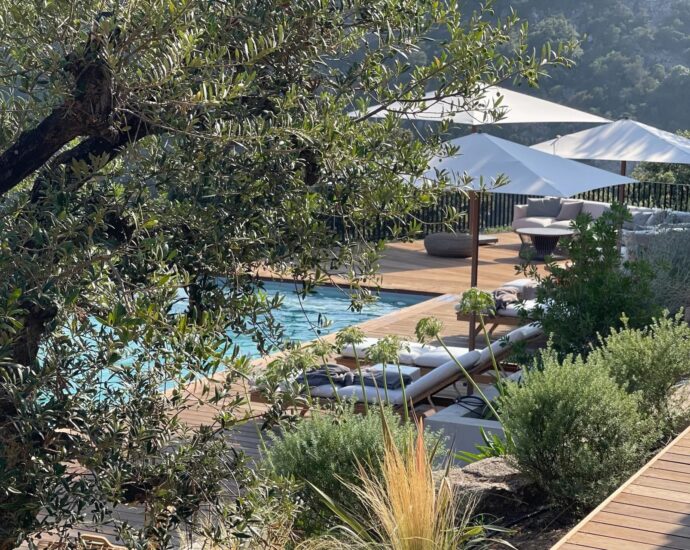 Porto-Vecchio, Palombaggia, Panoramic Sea View Villa, 6 Bedrooms, Heated Pool, Walking Distance to Beach