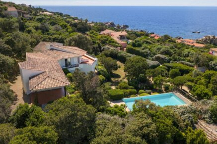 Coti-Chiavari, Villa 6 chambres, piscine, vue mer, plage à pied