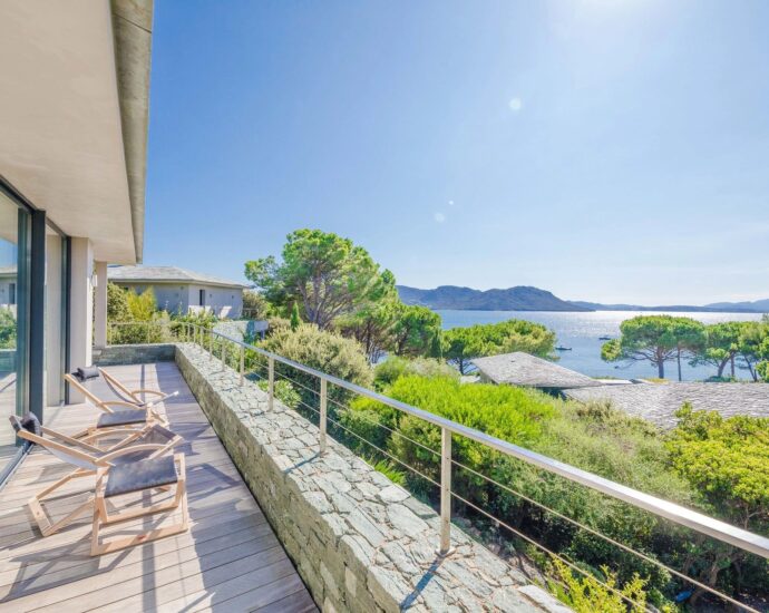 Porto Vecchio, Domaine de Cala Rossa, Villa 4 bedrooms, swimming pool, sea view, villa Tempiu Para, RL227