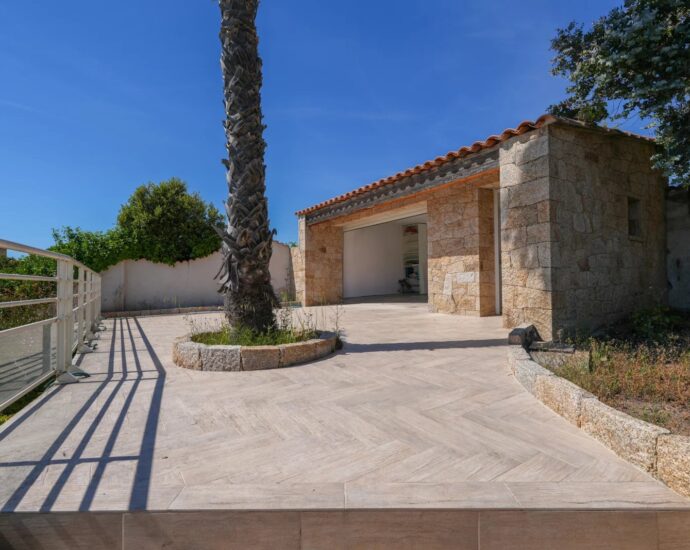 Exclusivité, Propriano, Villa vue mer, 6 chambres, appartement, piscine, proche plage