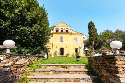 Bastia, Mansion, 4 bedrooms, swimming pool, close to the city center