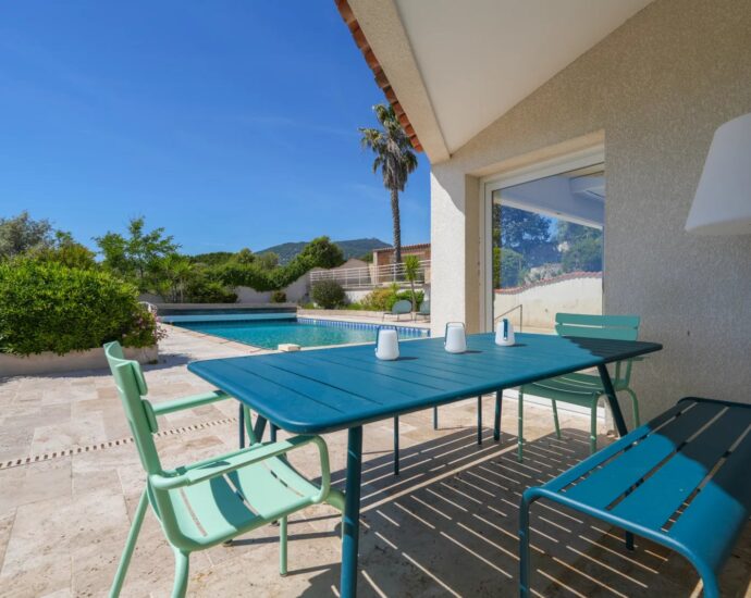 Exclusivité, Propriano, Villa vue mer, 6 chambres, appartement, piscine, proche plage