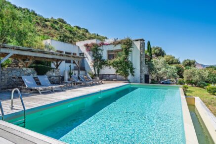 Corbara, Villa 4 chambres, piscine, vue panoramique mer