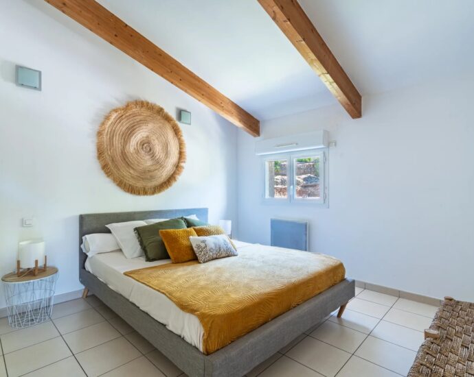 Exclusivité, Pietralba, Propriété, 4 Appartements, Vue panoramique, Piscine, Proche plage