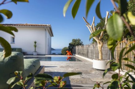 Costi di Villanova, Villa contemporaine vue mer panoramique, 6 chambres, 2 appartements indépendants, piscine, proche plages et Ajaccio