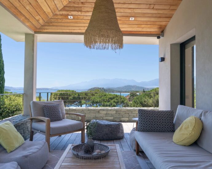Porto Vecchio, Domaine de Cala Rossa, Villa 4 bedrooms, swimming pool, sea view, villa Tempiu Para, RL227