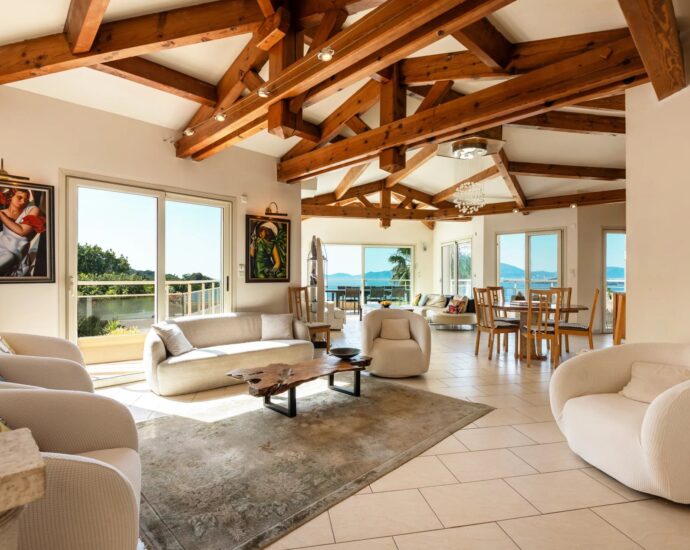 Coti-Chiavari, Villa 6 chambres, vue mer panoramique, appartement, piscine, proche plage