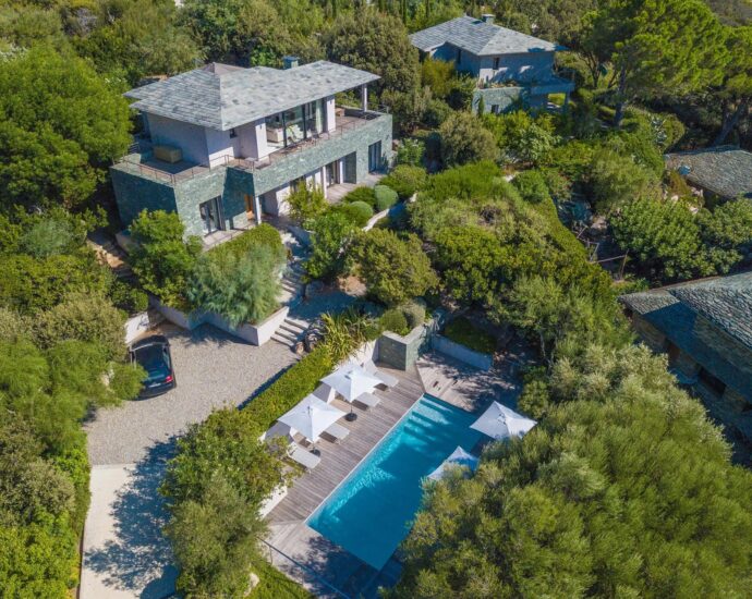 Porto Vecchio, Domaine de Cala Rossa, Villa 4 bedrooms, swimming pool, sea view, villa Tempiu Para, RL227