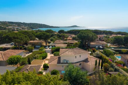 Exclusivité, Porticcio, Agosta plage,  Villa vue mer, 4 chambres, plage à pied
