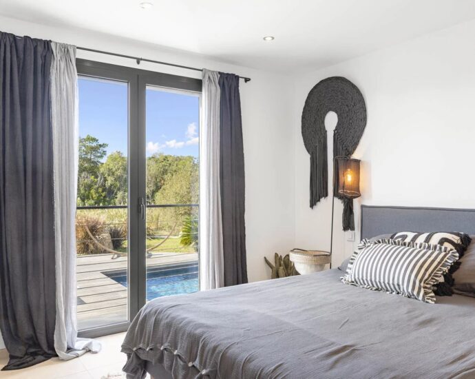 Arasu, Villa contemporaine, 5 chambres, piscine, vue mer, plage à pied