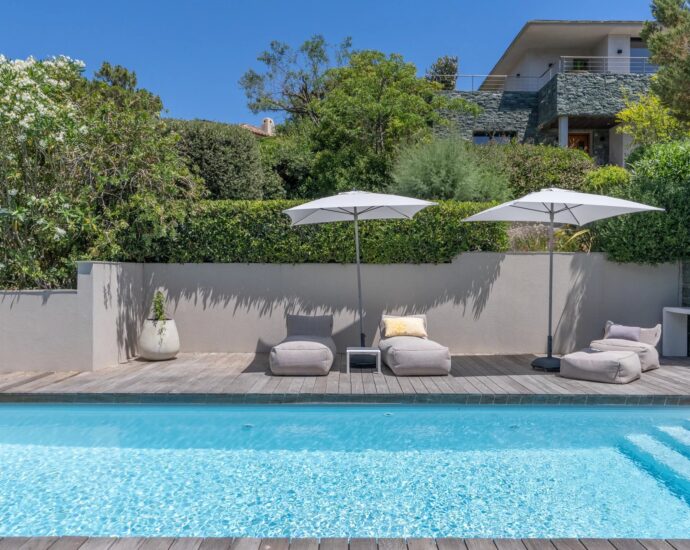 Porto Vecchio, Domaine de Cala Rossa, Villa 4 bedrooms, swimming pool, sea view, villa Tempiu Para, RL227