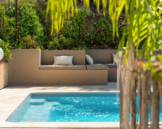 Exclusivité, Sagone, Villa contemporaine vue mer panoramique, 4 chambres,  piscine, plage à pied