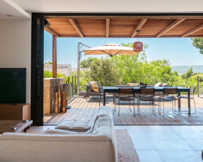 Porto-Vecchio, Domaine de Cala Rossa, Villa vue mer, 4 chambres, piscine, plage à pied