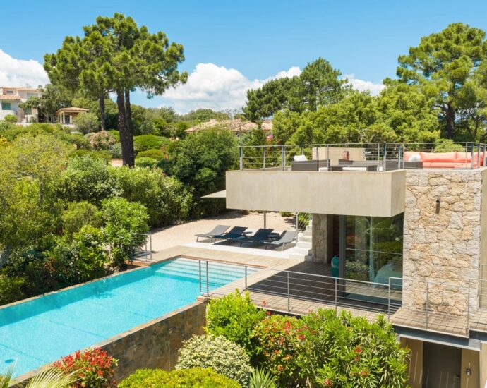 Porto-Vecchio, Domaine de Cala Rossa, Villa vue mer, 4 chambres, piscine, plage à pied