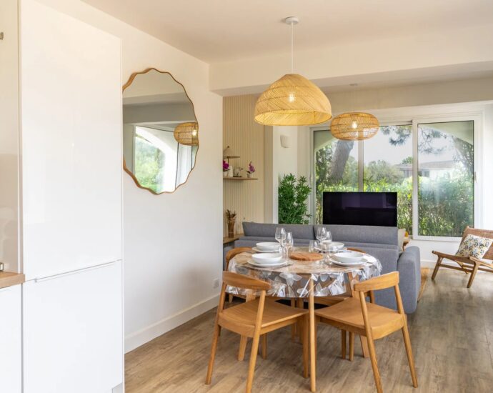 Porto-Vecchio, Domaine de Cala Rossa, appartement 1 chambre, plage à pied