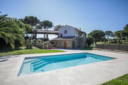 Exclusive, North of Ajaccio, Tiuccia, Calcatoggio,  stone-built villa, 5 bedrooms, pool, gym, sea view, walking distance to the beach