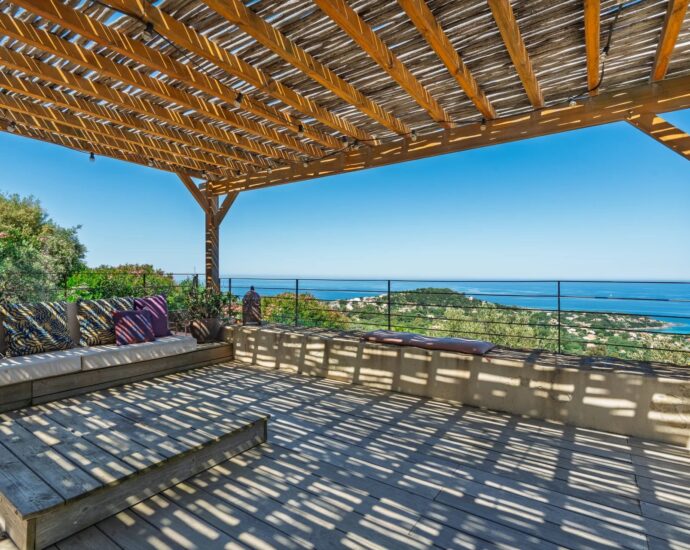 Corbara, Villa 4 chambres, piscine, vue panoramique mer
