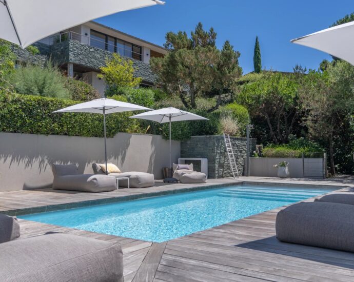 Porto Vecchio, Domaine de Cala Rossa, Villa 4 bedrooms, swimming pool, sea view, villa Tempiu Para, RL227