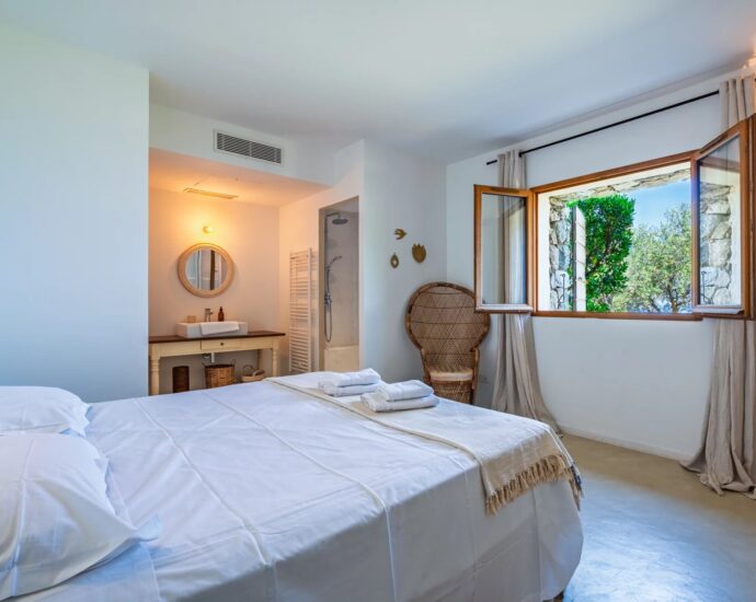Corbara, Villa 4 chambres, piscine, vue panoramique mer