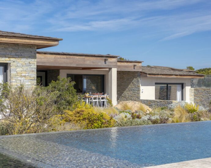 Bonifacio, Villa 4 bedrooms, swimming pool, sea view