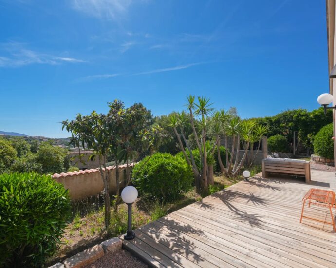 Exclusivité, Propriano, Villa vue mer, 6 chambres, appartement, piscine, proche plage