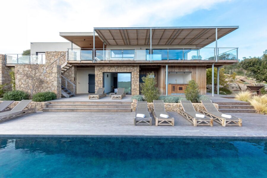 Pianottoli-Caldarello, 6 bedroom villa, pool, sea view