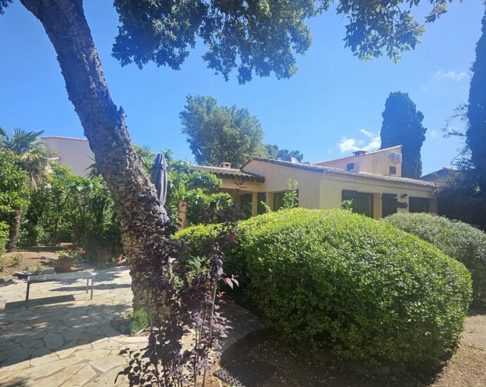 Saint-Cyprien, Maison de plage, 3 chambres, plage à pied, jardin arboré