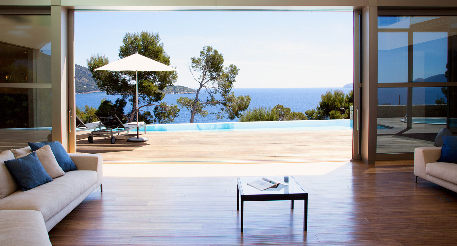 Location villa design en Corse