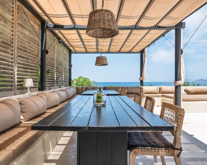 Monticello, Propriété pied dans l&rsquo;eau, vue mer panoramique, 4 chambres, accès direct à la mer