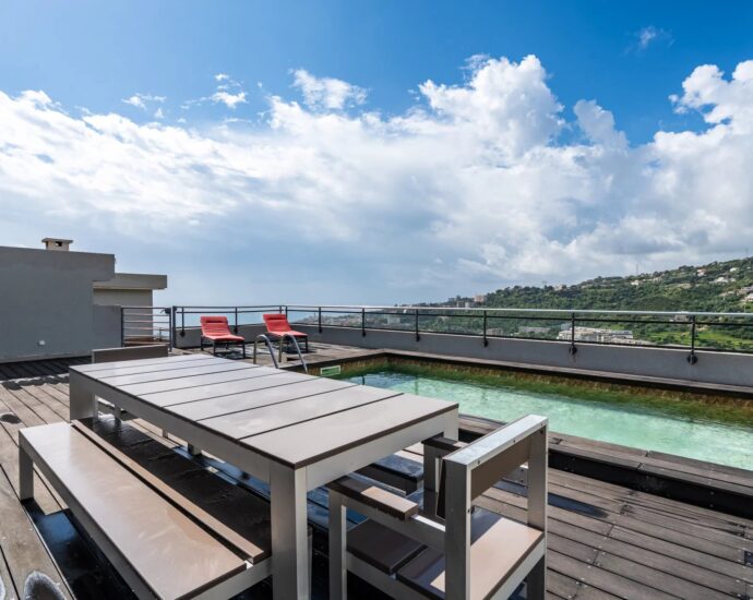 Bastia, Ville di Pietrabugno, Penthouse with Sea View, 4 Bedrooms, Pool, Near Beaches
