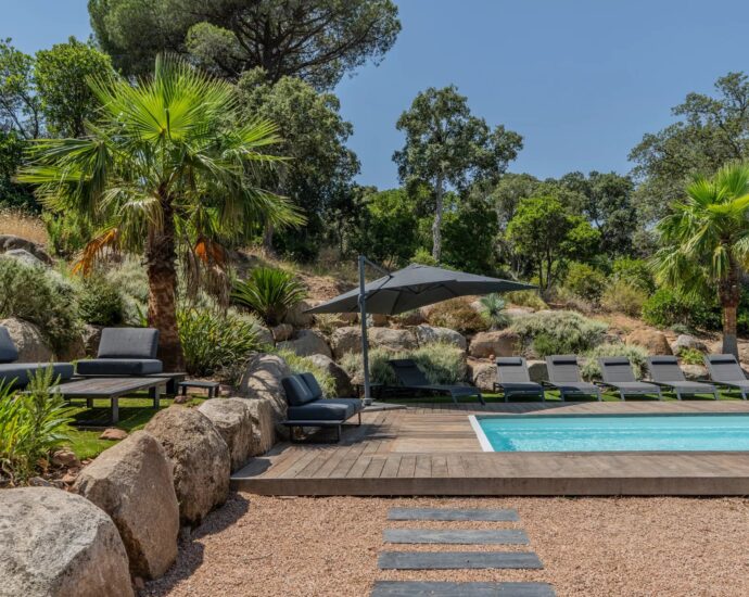 Sainte-Lucie de Porto-Vecchio, Vilatta, Villa mitoyenne, 5 chambres, piscine, vue mer, proche plage
