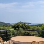 Sainte-Lucie-de-Porto-Vecchio, Villa vue mer panoramique, 5 chambres, piscine, plage à pied