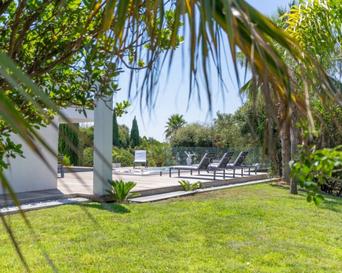 Sainte-Lucie de Porto-Vecchio, Capicciola, Architect-Designed Villa with Sea View, 4 Bedrooms, Spa, Close to the Beach