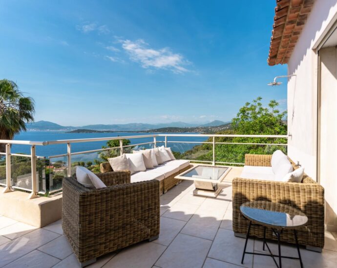 Coti-Chiavari, Villa 6 chambres, vue mer panoramique, appartement, piscine, proche plage