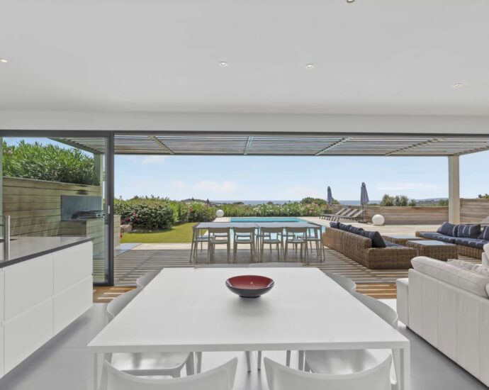 Cappiciola, Villa vue mer panoramique, 5 chambres,  piscine chauffée, proche plage