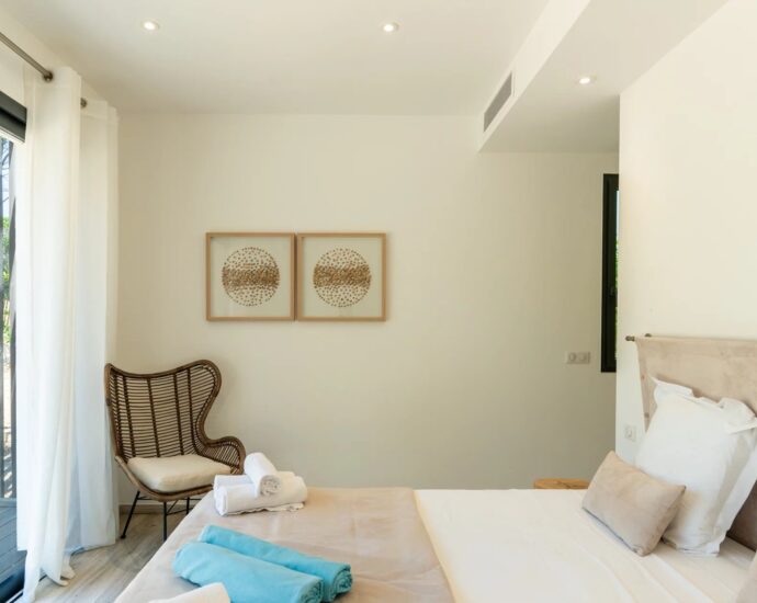 Capicciola – Ensemble de 2 magnifiques villas T6,  Piscine, vue mer, proche plage