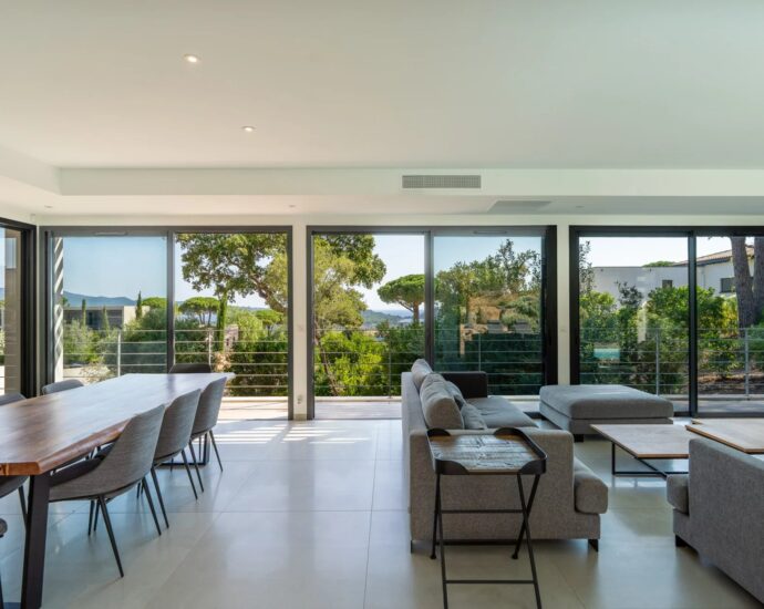Sainte-Lucie de Porto-Vecchio, Vilatta, Villa mitoyenne, 5 chambres, piscine, vue mer, proche plage